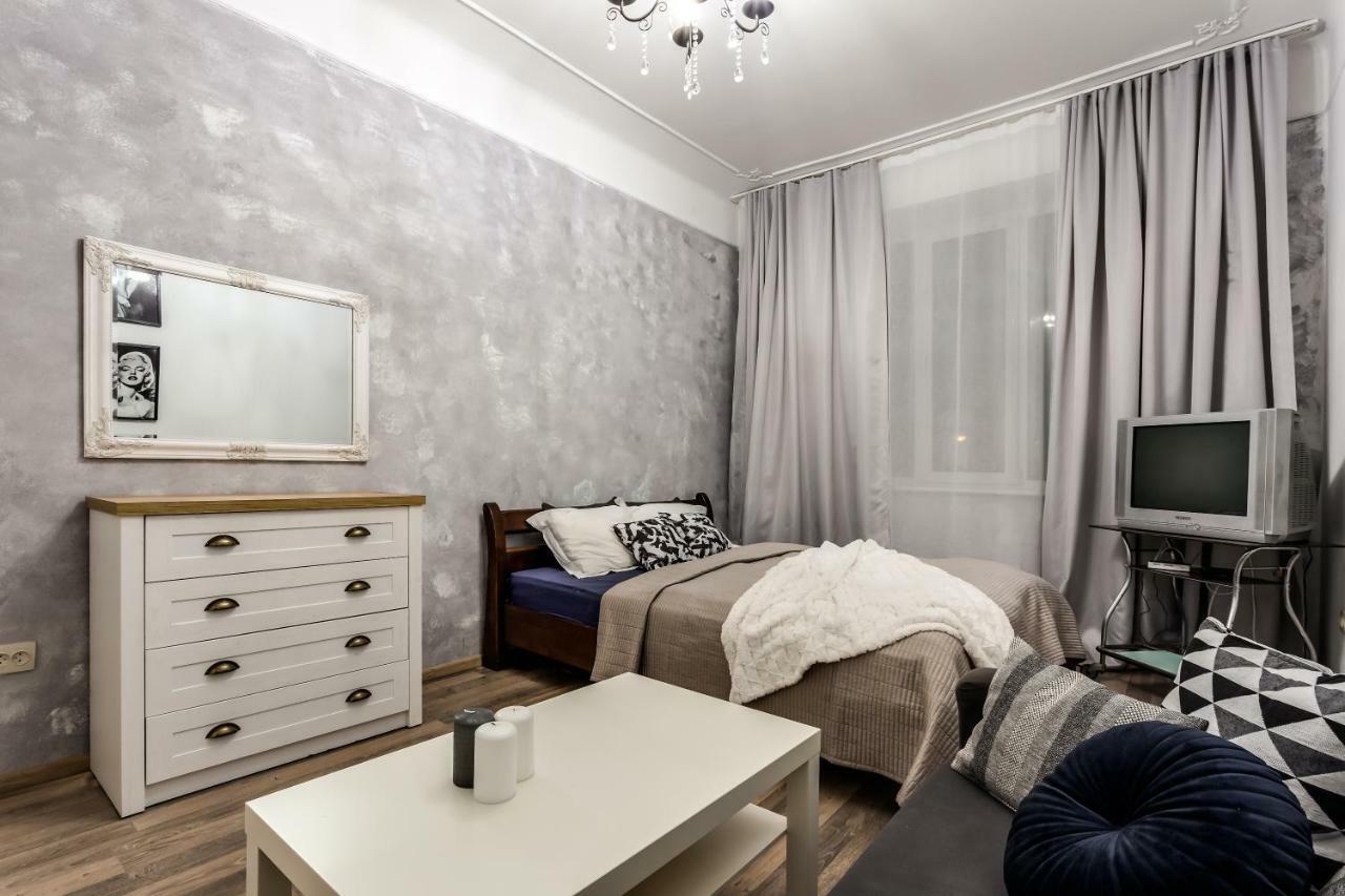 Apartment On Sharanevycha Lviv Exterior foto